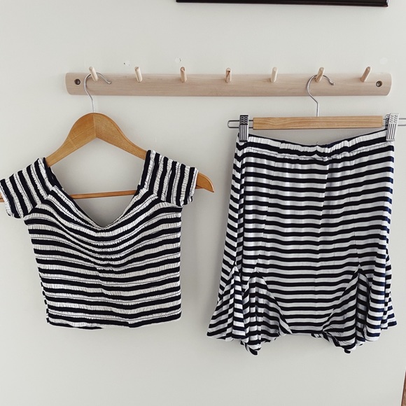 Lovers + Friends Crashing Waves Crop Top and Getaway Skirt Set - Picture 2 of 5